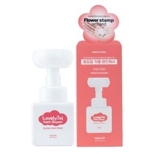 NWT ⚜️🍑⚜️ Lovely Joi Peach Blossom Foaming Hand Soap